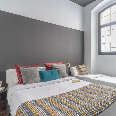 Tsa La Rosa Apartment Barcelona Ngoại thất bức ảnh