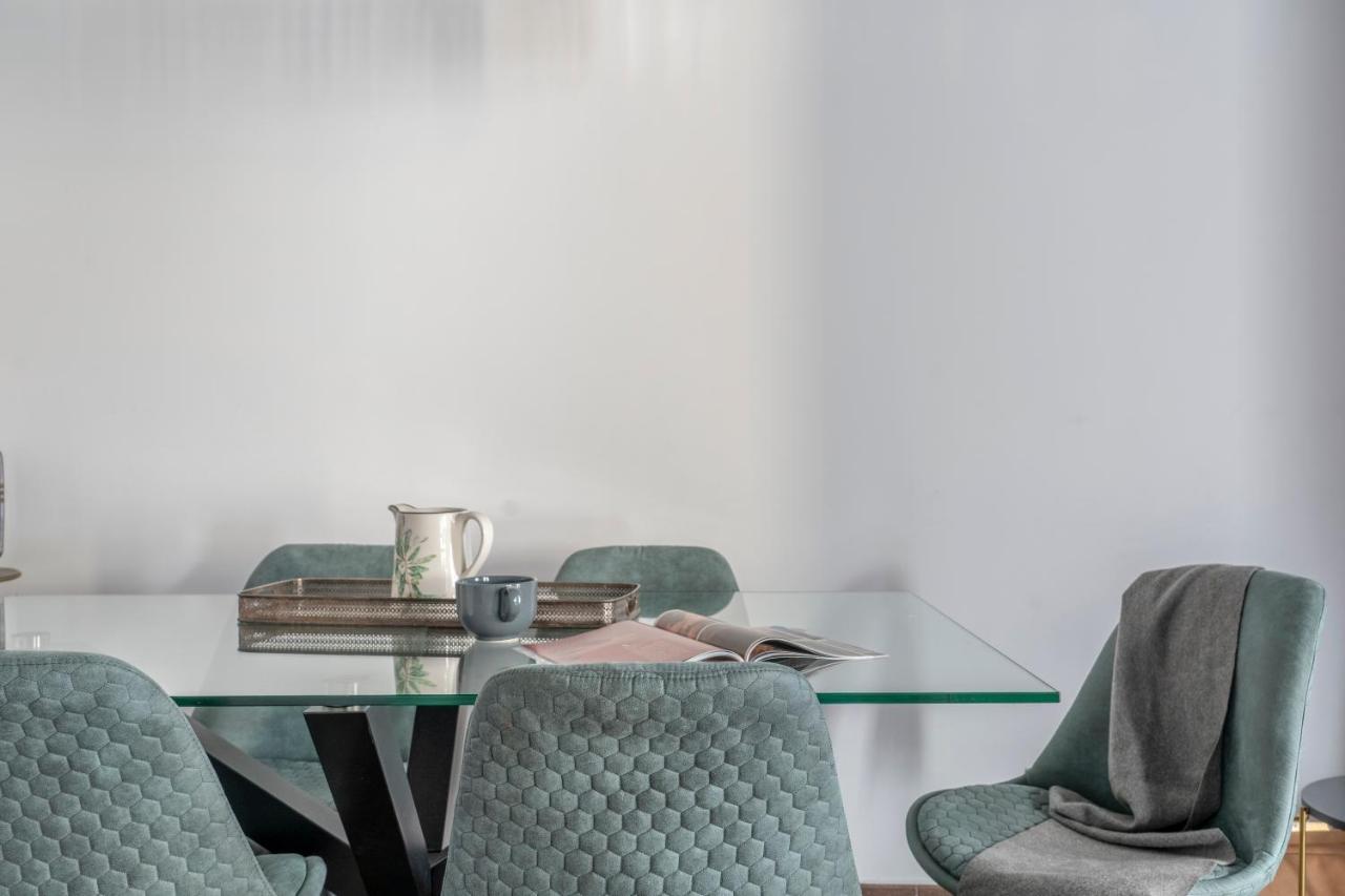 Tsa La Rosa Apartment Barcelona Ngoại thất bức ảnh