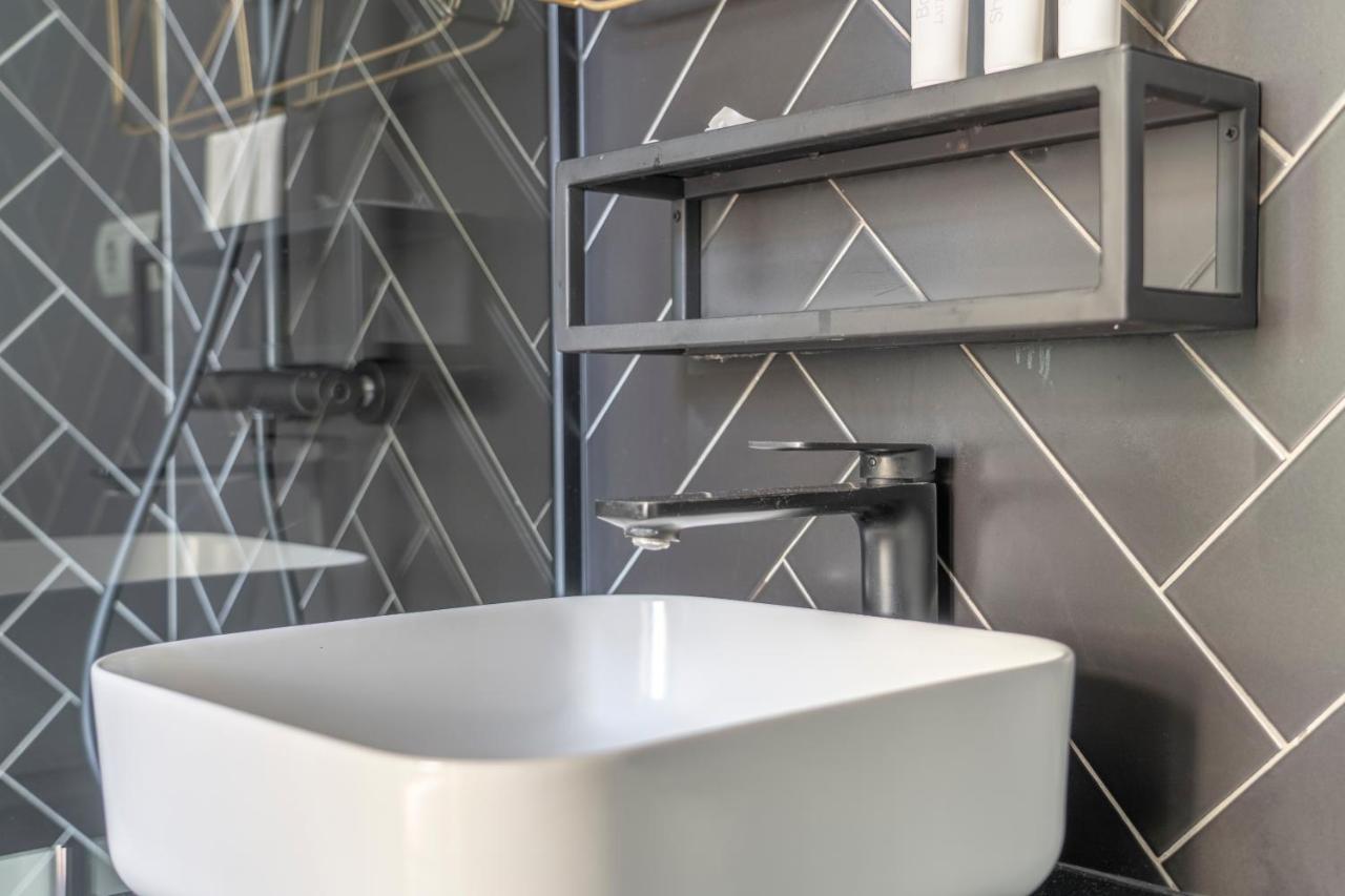 Tsa La Rosa Apartment Barcelona Ngoại thất bức ảnh